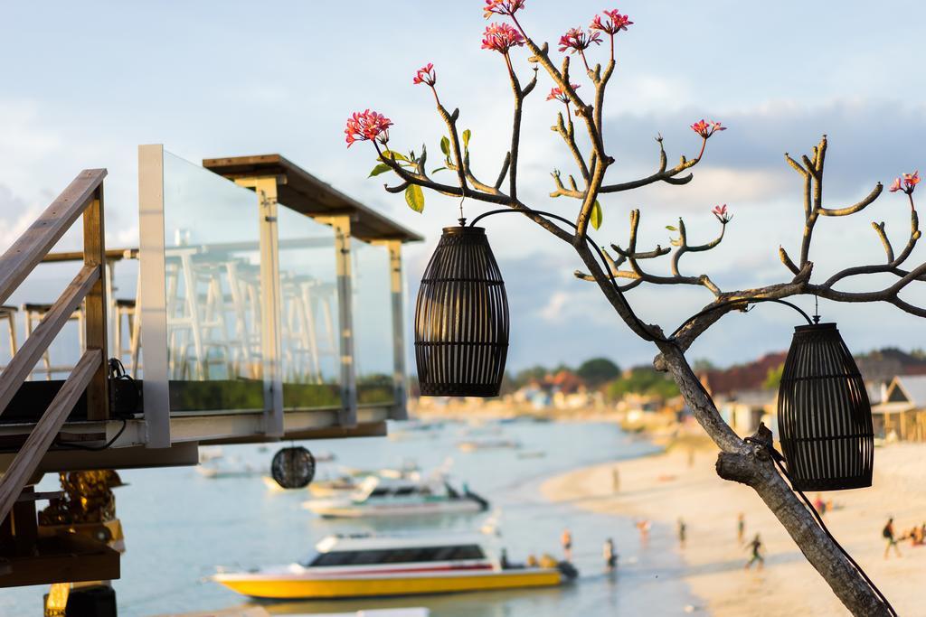 Ware Ware Surf Bungalow Lembongan Exterior photo