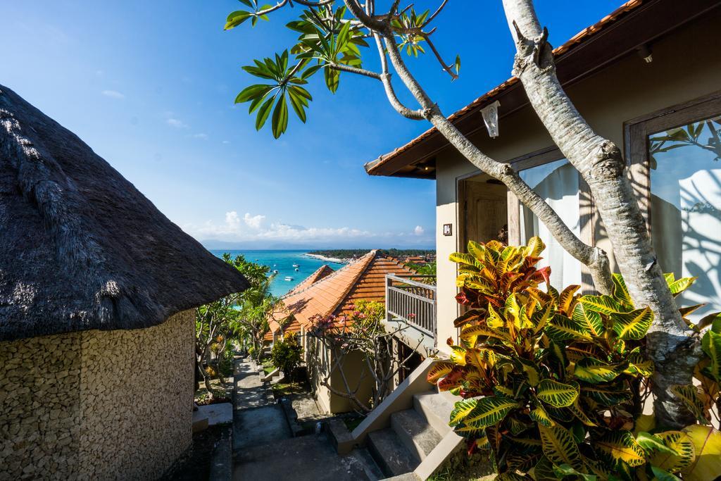 Ware Ware Surf Bungalow Lembongan Exterior photo