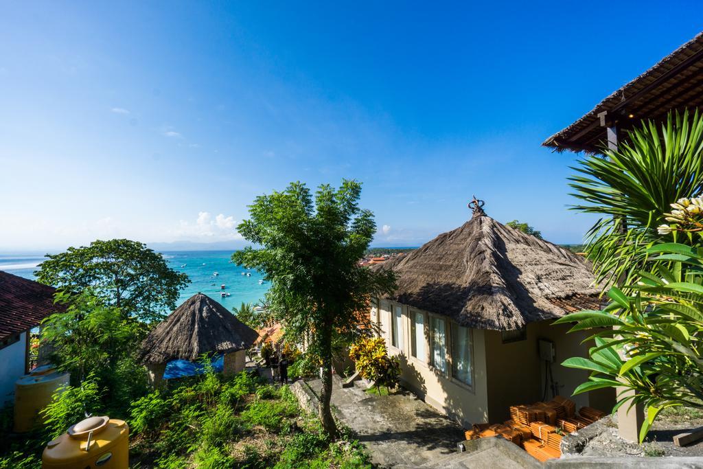 Ware Ware Surf Bungalow Lembongan Exterior photo