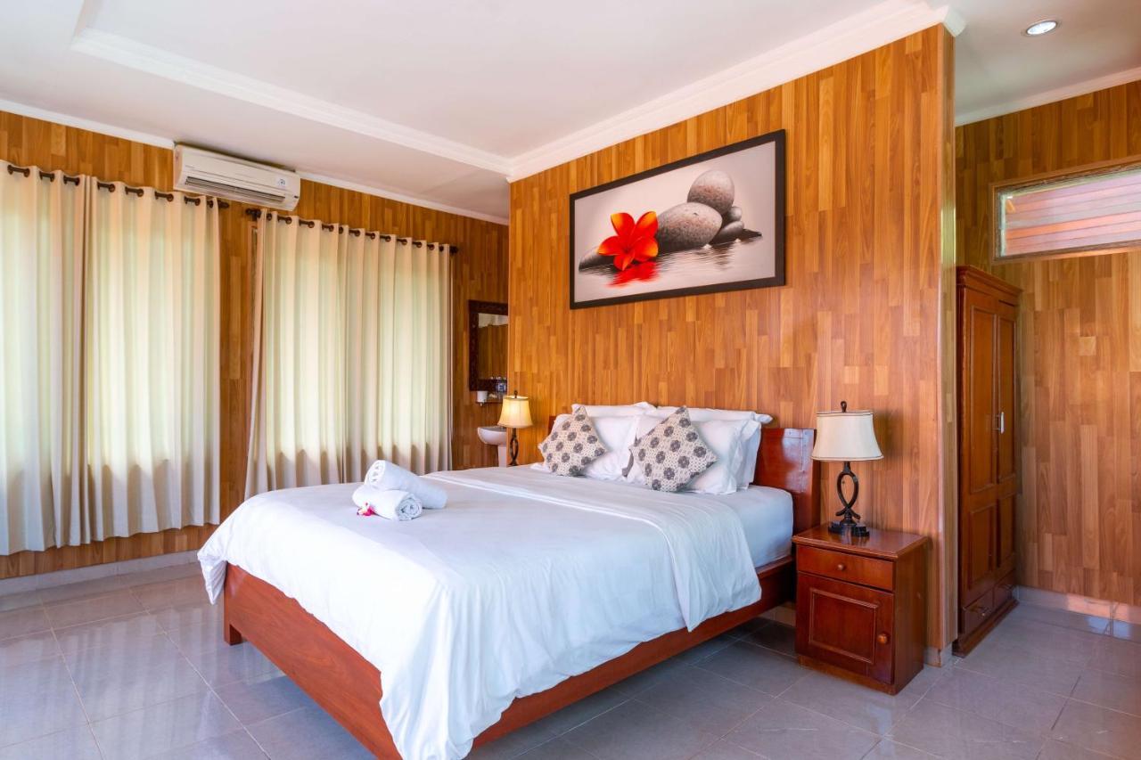 Ware Ware Surf Bungalow Lembongan Exterior photo