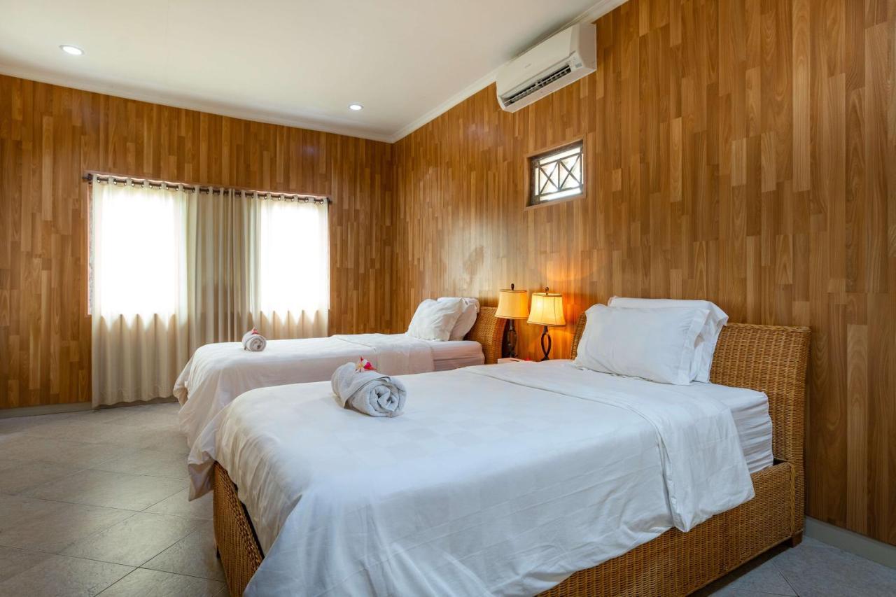 Ware Ware Surf Bungalow Lembongan Exterior photo