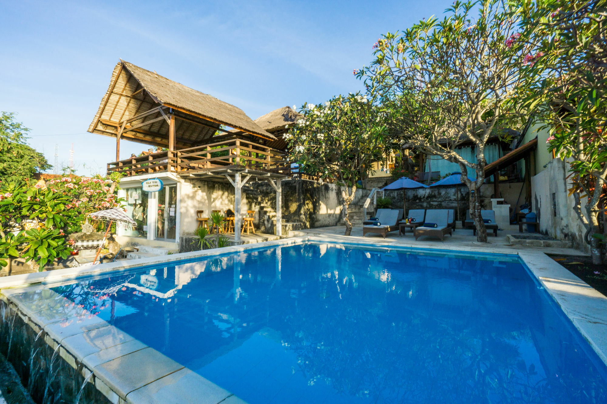 Ware Ware Surf Bungalow Lembongan Exterior photo