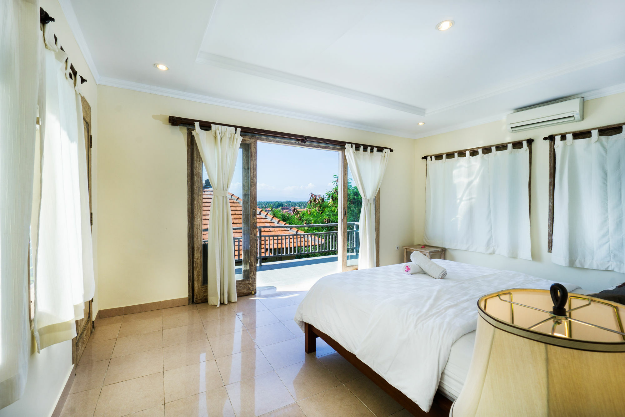 Ware Ware Surf Bungalow Lembongan Exterior photo